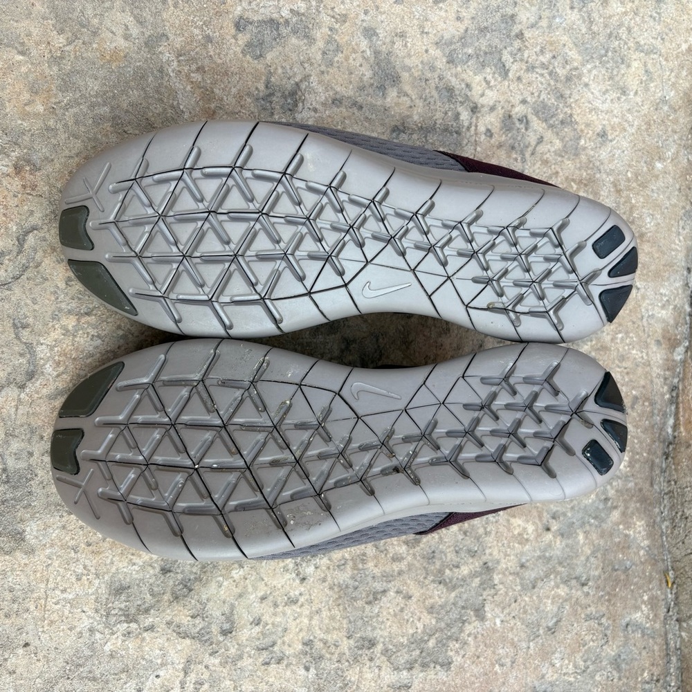 Nike Free Running Shoes Purple / Grey Size 9.5 880841-200 - Picture 5 of 10